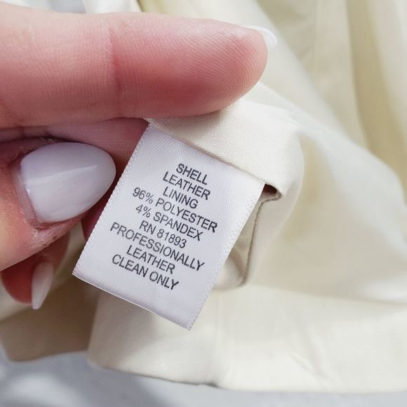 Isaac Mizrahi Live laser cut leather zip up jacket coat  cream yellow  Medium - Picture 12 of 15